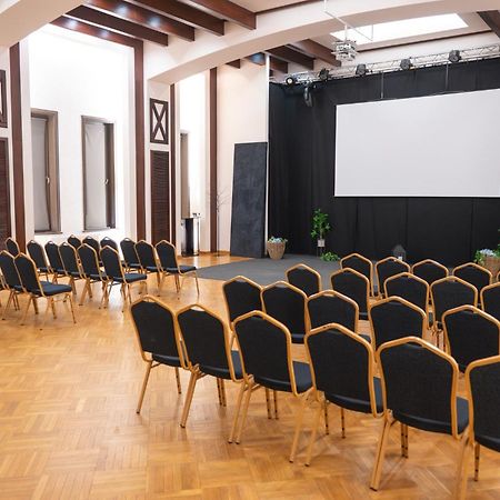 Conacul Domnesc Hotel Scheia Buitenkant foto