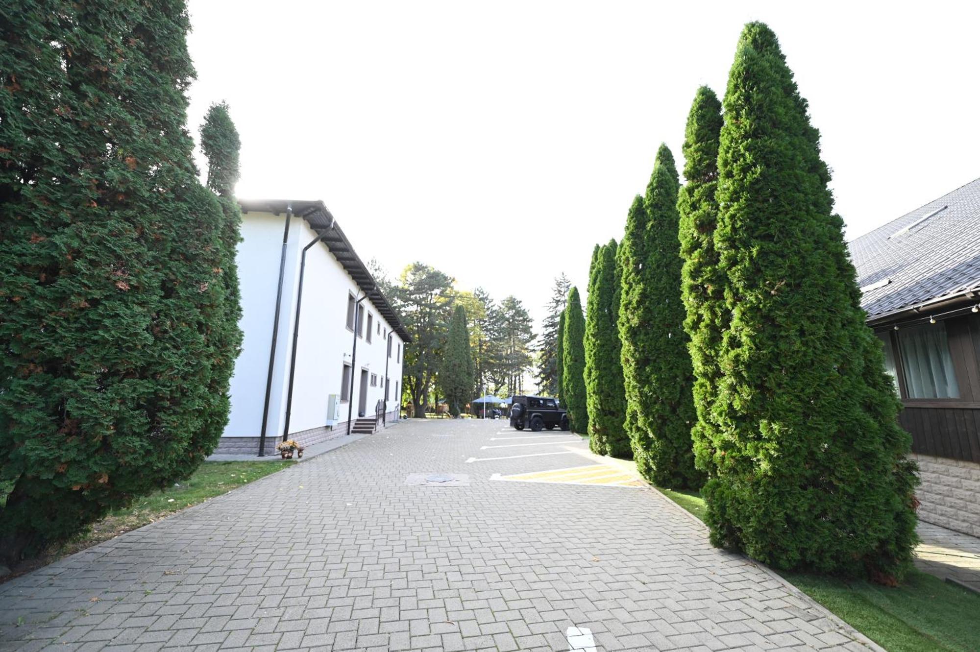 Conacul Domnesc Hotel Scheia Buitenkant foto