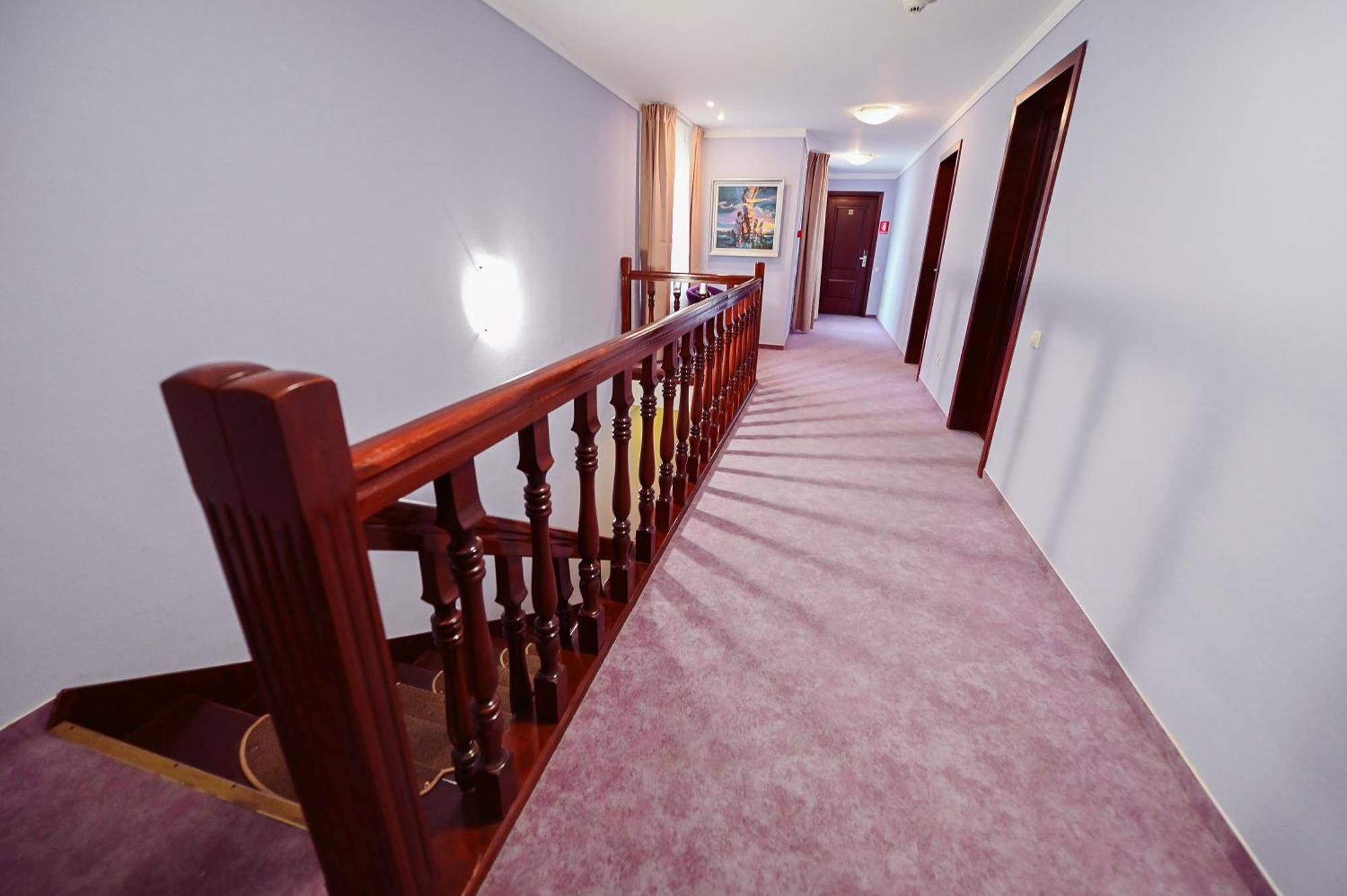 Conacul Domnesc Hotel Scheia Buitenkant foto