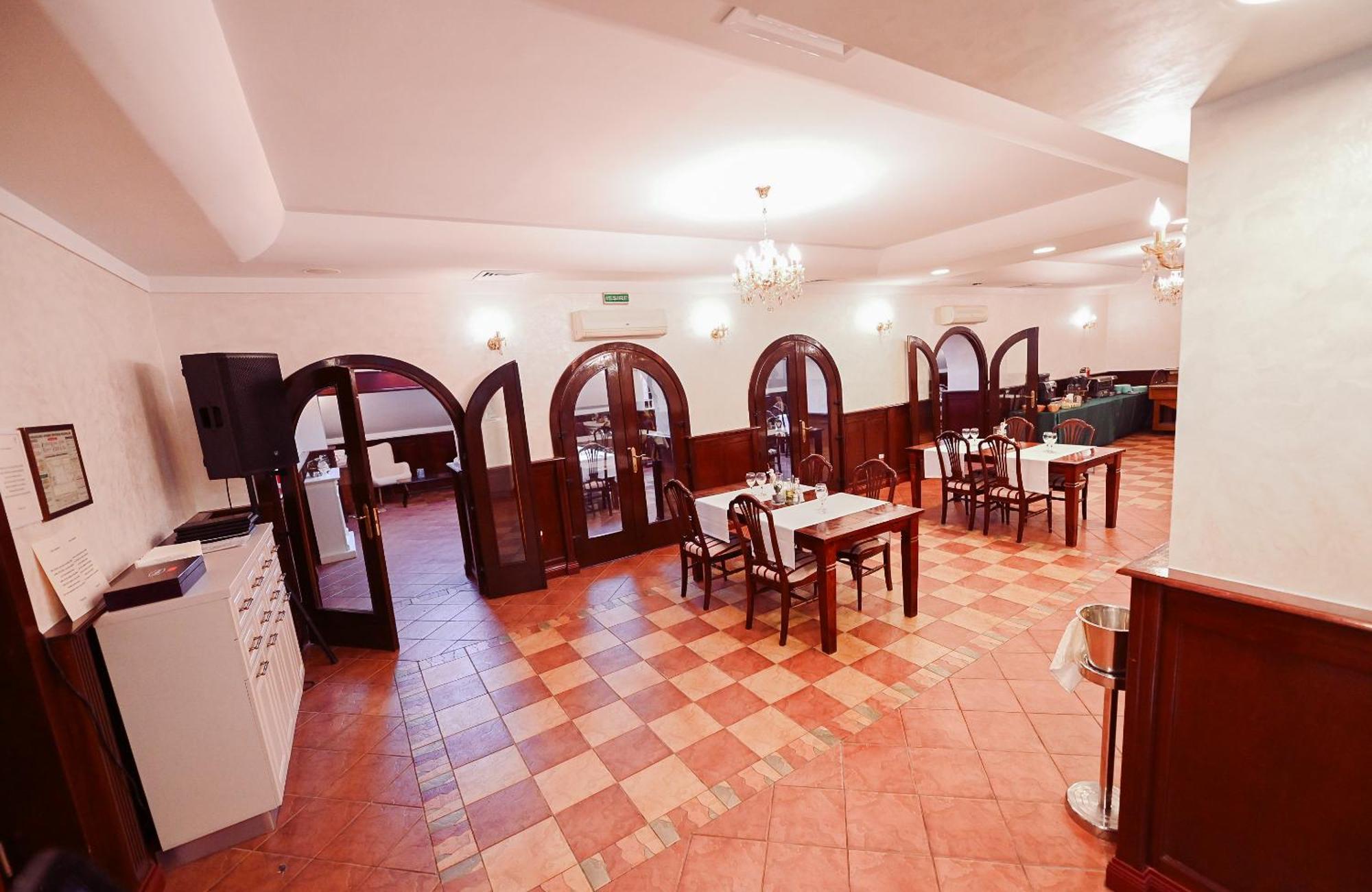 Conacul Domnesc Hotel Scheia Buitenkant foto