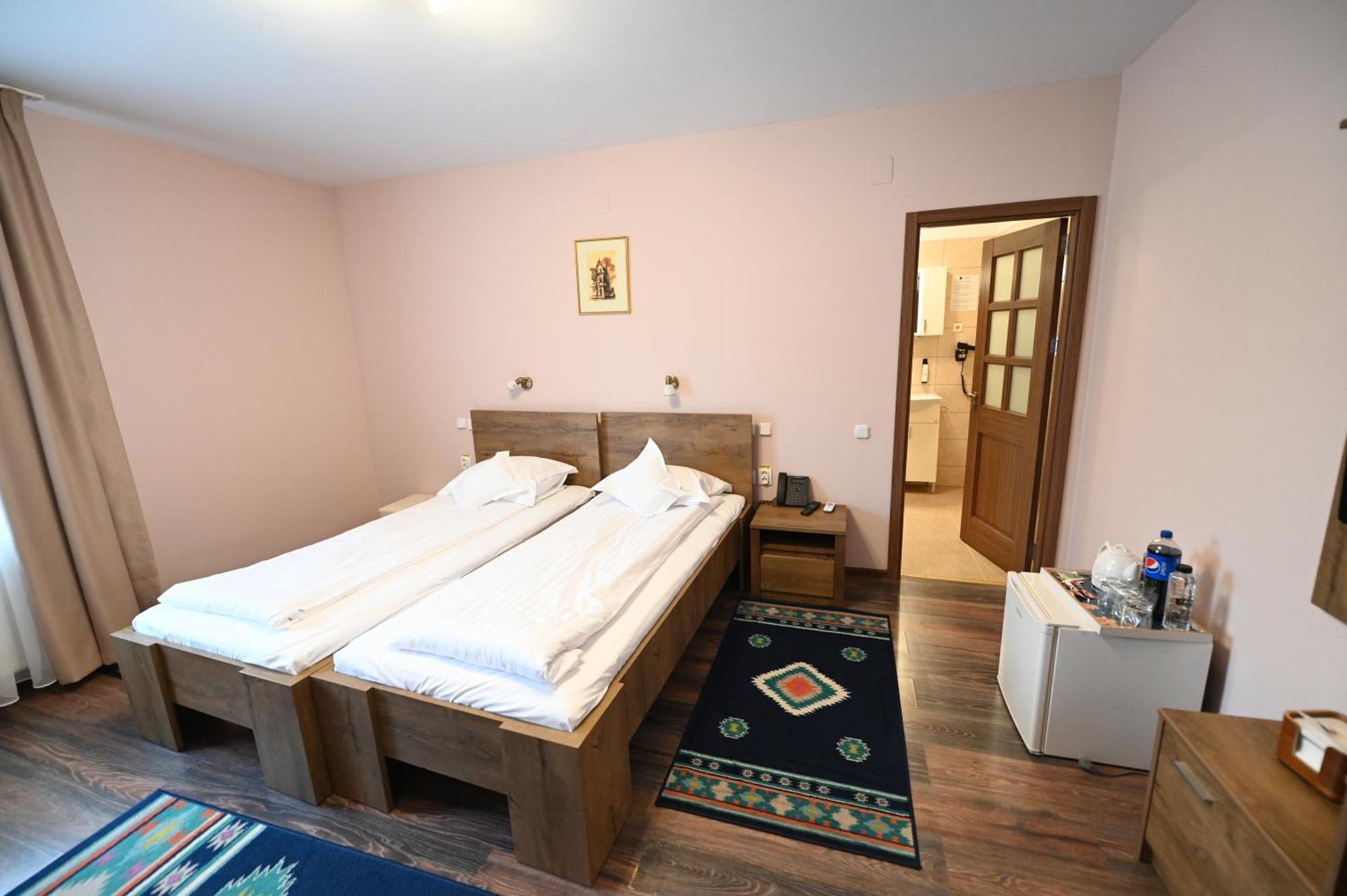 Conacul Domnesc Hotel Scheia Buitenkant foto