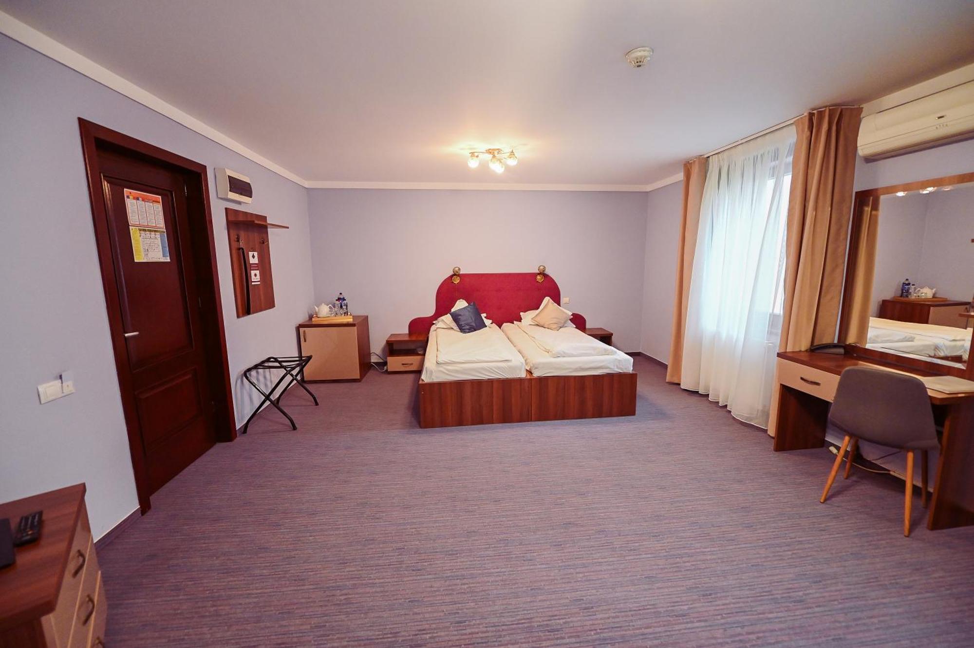 Conacul Domnesc Hotel Scheia Buitenkant foto