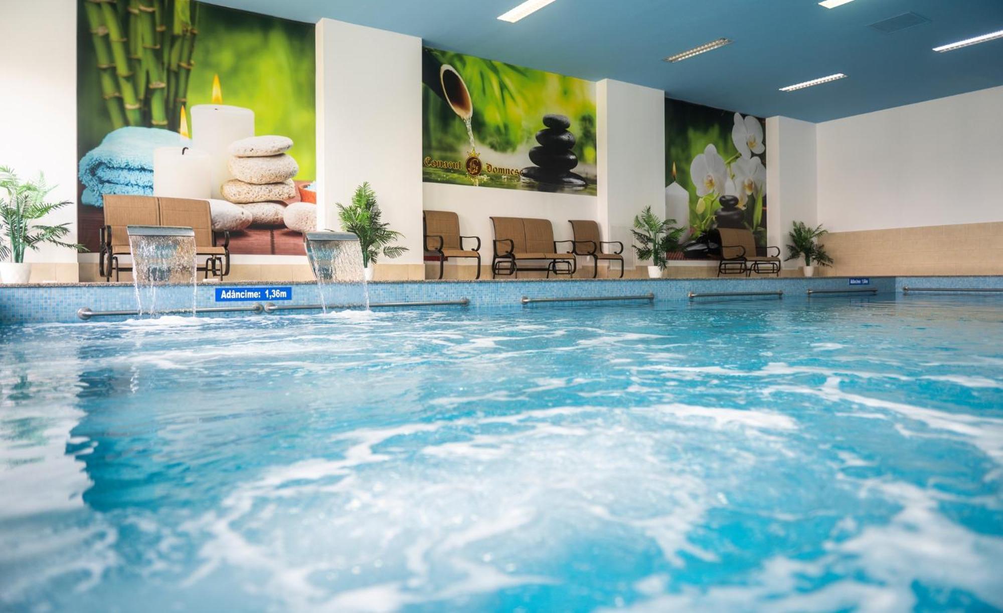Conacul Domnesc Hotel Scheia Buitenkant foto